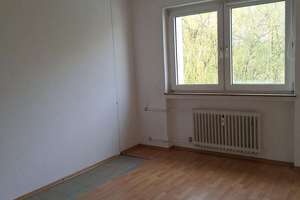 Brunhildenweg 32 schöne 3 ZKB Wohnung im 4. OG – Die vollständige Adresse der Immobilie erhältst du vom Anbieter., 45892 Resse, Gelsenkirchen – Vorschaubild 3