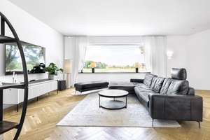 Exklusive Luxusvilla am Hülser Berg – Ein verborgenes Juwel mit unverbaubarem Weitblick! – Die vollständige Adresse der Immobilie erhältst du vom Anbieter., 47839 Hüls, Krefeld – Vorschaubild 3