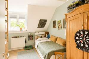 Frauenkirchenblick inklusive: Ruhige 2,5-Zimmer-Wohnung mit Aufzug, schöne EBK, Keller & TG-Option – Marienallee 2, 1099 Radeberger Vorstadt, Dresden – Vorschaubild 14