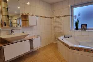 Einzigartiges Einfamilienhaus über drei Etagen mit Whirlpoolwanne und Sauna -  in Obenstrohe (Varel) – Die vollständige Adresse der Immobilie erhältst du vom Anbieter., 26316 Varel – Vorschaubild 13