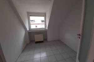 helle Dachgeschosswohnung =MIT VIDEORUNDGANG= – Stubertal 61, 45149 Haarzopf, Essen – Vorschaubild 6