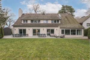 Wohnen mit Charakter: Großzügige Villa in Berlin-Wannsee – Die vollständige Adresse der Immobilie erhältst du vom Anbieter., 14109 Wannsee, Berlin – Vorschaubild 3