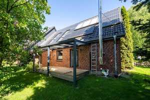 Modernisiertes Familienparadies mit eigenem Garten und Photovoltaikanlagen – Nordfriesland (Kreis) – Vorschaubild 2