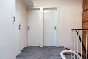 Endreihenhaus mit zwei Vollgeschossen, Vollkeller und großem Grundstück – Die vollständige Adresse der Immobilie erhältst du vom Anbieter., 22457 Schnelsen, Hamburg – Vorschaubild 18