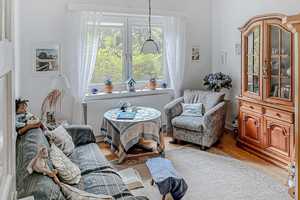 Klassiche Kaffeemühle perfekt für die Familie, an der Grenze zu Bergedorf – Hamburg – Vorschaubild 4