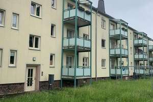 Kapitalanleger! Helle 2 1/2 Zimmer-Wohnung mit Balkon und Außenstellenplatz im Top-Zustand !!!! – Die vollständige Adresse der Immobilie erhältst du vom Anbieter., 9130 Sonnenberg, Chemnitz – Vorschaubild 2