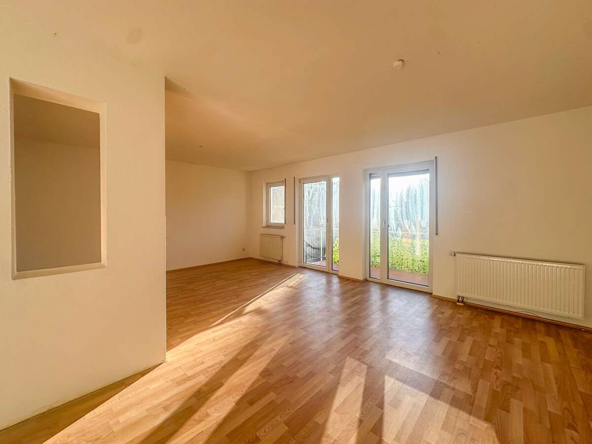 Immobilie in Angelbachtal - Leerstehende 3,5-Zimmer-Wohnung mit Balkon und Außenstellplatz in zentraler Lage! - Bild 3