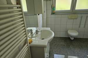 Schöne günstige Wohnung mit Balkon!!!! – Die vollständige Adresse der Immobilie erhältst du vom Anbieter., 47139 Beeck, Duisburg – Vorschaubild 2