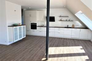 Wohnen in der *Bel Etage* Ein echter Wohnklassiker! Viel Licht ~ Viel Raum zum Leben!! – Keltergasse 3, 74078 Biberach, Heilbronn – Vorschaubild 2
