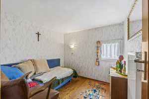 Kleinbüllesheim: Einfamilienhaus mit Möglichkeit zum Zweifamilienhaus, Innenhof und reichlich Park – Euskirchen (Kreis) – Vorschaubild 16