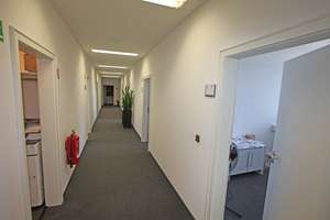 Voll vermietet! Modernes Bürohaus + Mehrfamilienhaus in Wuppertal-Heckinghausen – Die vollständige Adresse der Immobilie erhältst du vom Anbieter., 42289 Heckinghausen, Wuppertal – Vorschaubild 3