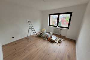 MG Giesenkirchen 3 Zimmer,Garage,Gäste WC,Bad mit Badewanne und Dusche,Saniert – Mönchengladbach – Vorschaubild 3