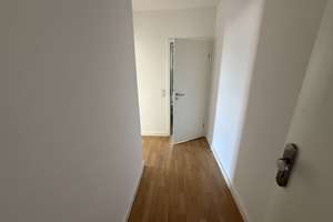 Helles 1-Zimmer-Apartment in Köln-Deutz | 31 m² | Möbliert | zentrale Lage – 50679 Deutz, Köln – Vorschaubild 5