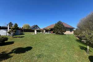 Neustadt - Wied - Großzügiger Bungalow mit traumhaftem Garten – Neuwied (Kreis) – Vorschaubild 1