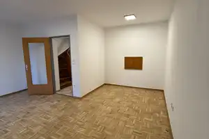 Reihenmittelhaus mit 4 Zimmern sucht neuen Besitzer – Wolfshorst 40b, 13591 Berlin – Vorschaubild 10