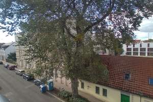 Niedliche 1-Raum-DG-Wohnung mit EBK und Tiefgaragen-Stellplatz* in Sudenburg sucht neuen Mieter/in!