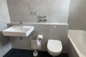 Helle 4-Zimmer-Wohnung mit Tiefgaragenplatz in begehrter Lage von Hannover – Die vollständige Adresse der Immobilie erhältst du vom Anbieter., 30177 List, Hannover – Vorschaubild 18