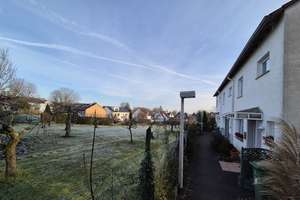 **PROVSISIONSFREI** Ihr Haus in Finthen mit Blick ins Grüne – Die vollständige Adresse der Immobilie erhältst du vom Anbieter., 55126 Finthen, Mainz – Vorschaubild 2