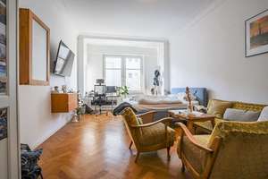 Einzigartiges Altbaujuwel in Bestlage Augsburgs – bezugsfreie, denkmalgeschützte 4-Zimmer-Wohnung – Die vollständige Adresse der Immobilie erhältst du vom Anbieter., 86150 Bahnhofs-, Bismarckviertel, Augsburg – Vorschaubild 7