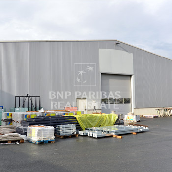 Funktionale und klar strukturierte Lagerhalle