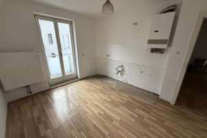 Helle 2,5-Zimmer Wohnung mit Balkon in Untergiesing – Mondstraße 7, 81543 Untergiesing, München – Vorschaubild 4