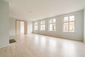 Historical charm meets modern living – exclusive apartment in an old building in the Scheunenviertel – Die vollständige Adresse der Immobilie erhältst du vom Anbieter., 10119 Mitte (Ortsteil), Berlin – Vorschaubild 3