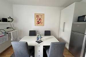 Gemütliche 1-Zimmer-Wohnung mit großem separatem Schlafzimmer Nachmieter gesucht – Jostenstr. 10, 40599 Reisholz, Düsseldorf – Vorschaubild 2