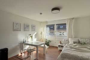 Schöne, zentrale, möblierte 1-Zimmer-Wohnung in den Quadraten – Mannheim – Vorschaubild 1