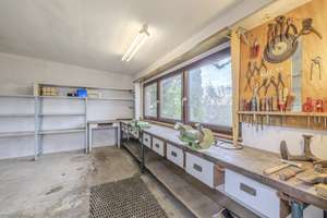 Fachwerkhaus mit großem Grundstück in Stuttgart-Büsnau – ruhig & viel Potenzial – Die vollständige Adresse der Immobilie erhältst du vom Anbieter., 70569 Büsnau, Stuttgart – Vorschaubild 7