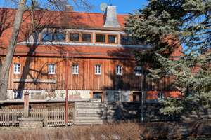 historisches denkmalgeschütztes teilsaniertes Wohnhaus in einem ruhigen ländlichen Dorfkern