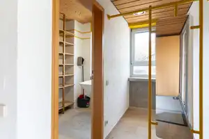 Architektenvilla mit drei separaten Apartments und Garten in Vohburg zu verkaufen – Pfaffenhofen an der Ilm (Kreis) – Vorschaubild 17
