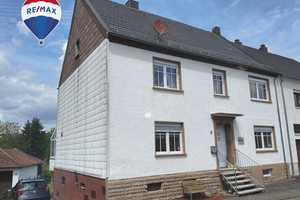 MEIN ZUHAUSE MIT HERZ...
Einfamilienhaus in
bester LAGE – Sankt Wendel (Kreis) – Vorschaubild 1