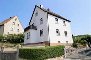 Ihre Chance: Handwerkerhaus mit schönem Garten und 2 Garagen in ruhiger Lage – Weitramsdorf, Coburg (Kreis), 96479 Coburg (Kreis) – Vorschaubild 3