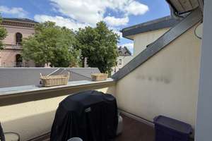 Spacious and Beautiful 4-Room Top-Floor Apartment in the Heart of the City with AC! – Die vollständige Adresse der Immobilie erhältst du vom Anbieter., 65185 Mitte, Wiesbaden – Vorschaubild 37