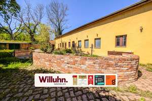 Im Herzen von Halle: Großzügiges Gebäudeensemble für individuelle Wohnkonzepte mit Seltenheitswert