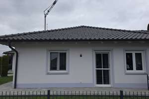 Hochwertiger, barrierefreier Bungalow mit Einliegerwohnung, zwei Garagen und Carport ab April 2027 v – Die vollständige Adresse der Immobilie erhältst du vom Anbieter., 94099 Ruhstorf an der Rott – Vorschaubild 52