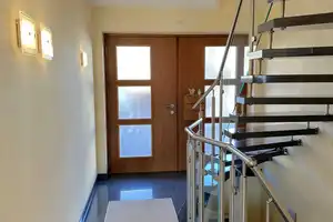 Traumhaftes Zweifamilienhaus mit Gartenparadies & Aussicht – Böblingen (Kreis) – Vorschaubild 14