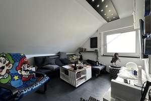Dachgeschosswohnung mit vielen Extras im Grünen – Die vollständige Adresse der Immobilie erhältst du vom Anbieter., 70499 Weilimdorf (Ortsteil), Stuttgart – Vorschaubild 2