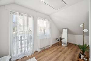 Saniertes Einfamilienhaus in Waldrandlage in Koblenz-Arzheim mit viel Platz für die Familie – Die vollständige Adresse der Immobilie erhältst du vom Anbieter., 56077 Arzheim, Koblenz – Vorschaubild 12