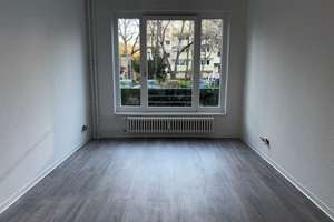 Helle Erdgeschosswohnung mit Wohlfühlfaktor! – Simon-Bolivar-Straße 15A, 13055 Alt-Hohenschönhausen, Berlin – Vorschaubild 3