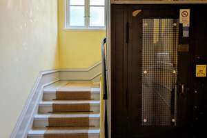 Jetzt zuschlagen! Helle 2-Zimmer-Wohnung in Berlin-Schmargendorf mit gutem Komfort & Fahrstuhl – Die vollständige Adresse der Immobilie erhältst du vom Anbieter., 14199 Schmargendorf, Berlin – Vorschaubild 4