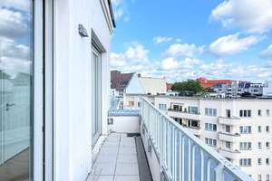 Geräumige Dachgeschosswohnung nah Schloß Charlottenburg - 2 Zimmer am Mierendorffplatz – Osnabrücker Straße 27, 10589 Charlottenburg, Berlin – Vorschaubild 15