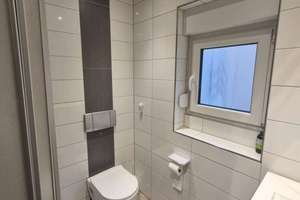 Chic & modern: Doppelhaushälfte mit Garten und vermietbarem 2-ZKB-Apartment in Lu-Oggersheim – 67071 Oggersheim, Ludwigshafen am Rhein – Vorschaubild 8