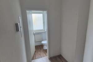2-Familienhaus mit 5 Zimmer Wohnungen und Möglichkeit einen zusätzlichen Bauplatz zu erwerben – Die vollständige Adresse der Immobilie erhältst du vom Anbieter., 93077 Bad Abbach – Vorschaubild 12