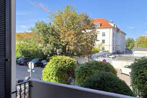 Kompaktes Apartment in Regensburg: Ein-Zimmer-Wohnung mit Balkon – Prinz-Rupprecht-Straße 8, 93053 Kasernenviertel, Regensburg – Vorschaubild 2