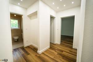Stilvolle Erdgeschosswohnung mit großem Garten, Terrasse & Wintergarten - Erstbezug nach Sanierung – Die vollständige Adresse der Immobilie erhältst du vom Anbieter., 91074 Atzenhof, Burgfarrnbach, Fürth – Vorschaubild 19