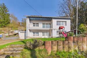 Großzügiges Wohnen in Merzig – Einfamilienhaus mit Garten, Balkon & Wintergarten – Die vollständige Adresse der Immobilie erhältst du vom Anbieter., 66663 Merzig – Vorschaubild 2