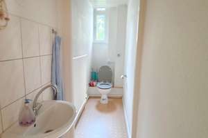 Knausstraße 12 - Schöne Altbauwohnung mit Balkon befristet bis 02/2029  – Knausstraße 12, 12157 Schöneberg, Berlin – Vorschaubild 2