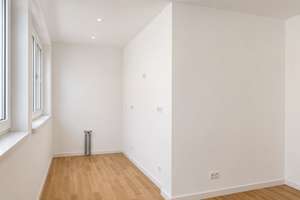 Stilvoll modernisierte 2 Zimmer Wohnung mit Fußbodenheizung – Hesselnberg 62, 42285 Barmen, Wuppertal – Vorschaubild 3