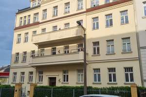 ++ Exklusive 5 Zi. Whg mit Balkon und Terrasse ++